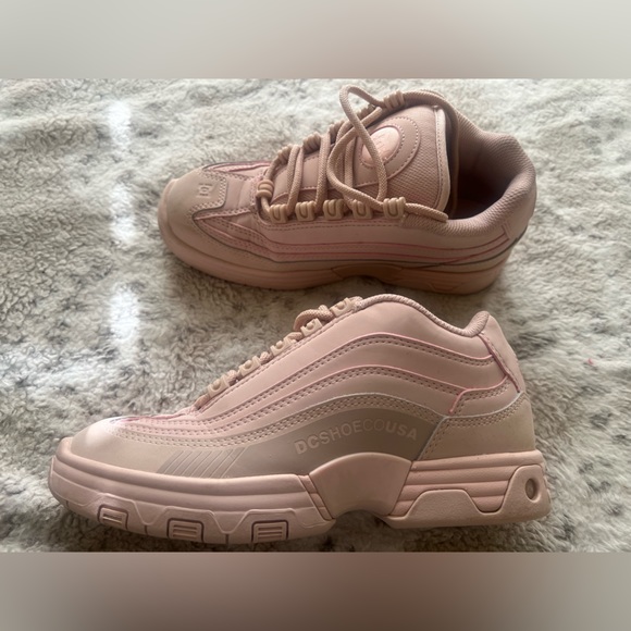 Women’s legacy light shoes DC - Picture 2 of 5